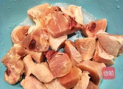 松蘑炖鸡腿的做法图解2