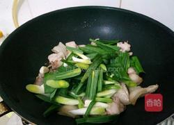 蒜苗回锅肉的做法图解6