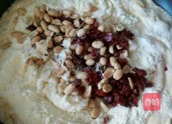 蔓越莓花生牛轧糖的做法图解6