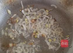 鸡蛋磨菇汤的做法图解4