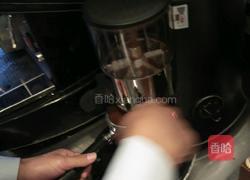 咖啡拿铁的做法图解1