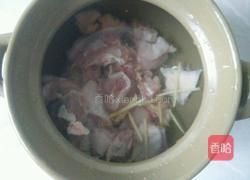 蘑菇鸡汤的做法图解4