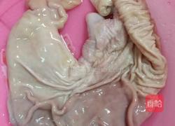 咸菜猪肚汤的做法图解2