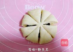 花朵豆沙馅面包的做法图解14