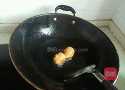 油炸鸡蛋的做法图解4