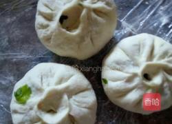 韭菜鸡蛋(香菇芹菜肉)包子的做法图解9