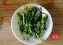 鲜花时蔬紫菜苔的做法图解6