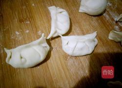 胡萝卜香菇猪肉馅饺子的做法图解5