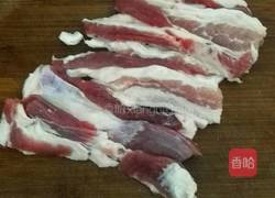 五花肉卷金针菇的做法图解2