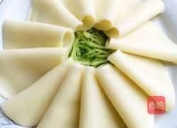 凉拌饺子皮的做法图解4