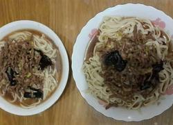 肉丝卤手擀面