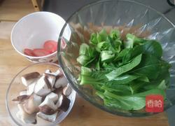 香菇炒青菜的做法图解2