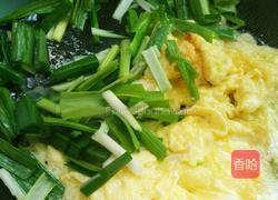 蒜苗炒蛋的做法图解5