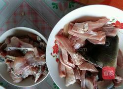 酸菜鱼(简版)的做法图解1