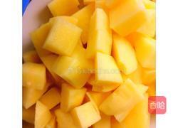 风味烧土豆的做法图解1