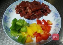 牛排丁炒彩椒年糕的做法图解5