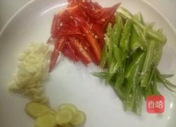 红烧鲈鱼的做法图解2