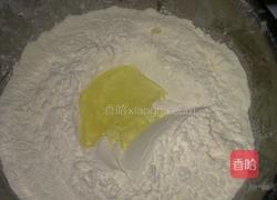 巧克力牛奶面包的做法图解1