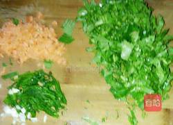 芹菜蛋饼的做法图解2