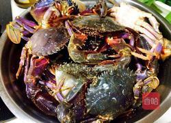 清蒸海蟹的做法图解1