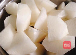 排骨萝卜汤的做法图解2