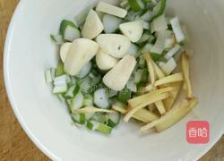 清蒸金鲳鱼的做法图解3