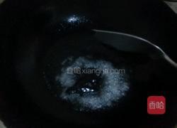 酱肉香菇馅白菜饺子的做法图解3