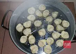 Illustration of how to make corn dumplings 12