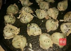 生煎速冻饺子的做法图解2