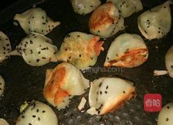 生煎速冻饺子的做法图解3