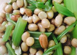 芹菜拌花生米
