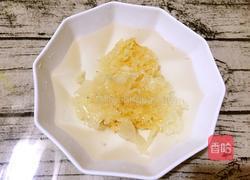 凉拌银耳的做法图解1