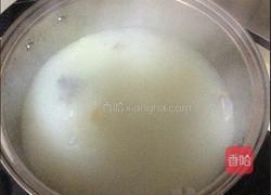 鲫鱼羊排汤的做法图解5