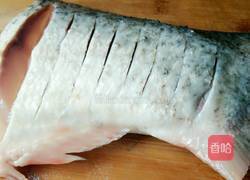 红烧鱼尾鱼泡的做法图解1