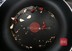 香干炒芹菜的做法图解6