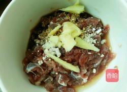 莴苣牛肉炒河粉的做法图解2