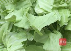 酸辣手撕包菜的做法图解1