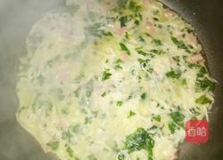 火腿蔬菜鸡蛋煎饼的做法图解5