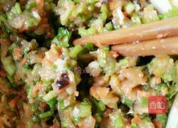 小熊煎锅芹菜鲜肉煎饺的做法图解3