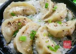 小熊煎鍋芹菜鮮肉煎餃的做法圖解14