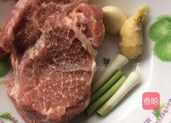 荠菜鲜肉饺的做法图解1