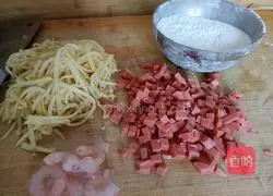 Illustration of how to make fried potato cakes 1