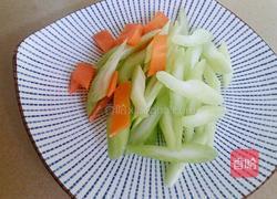 爽口芹菜拌腐竹的做法图解1