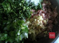 香菜猪肉馄饨的做法图解4