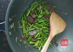 蒜台香肠的做法图解7