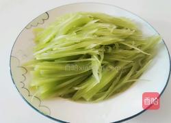 清炒莴笋的做法图解2