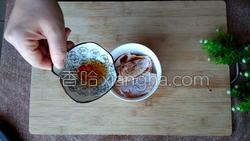 炸鸡翅的做法图解2