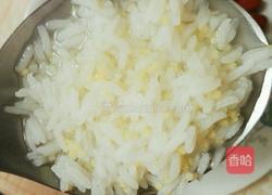 小米白粥的做法图解3