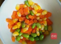 爽口的圣诞花环的做法图解4