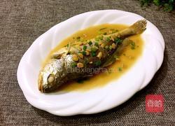 豆酱焖黄花鱼的做法图解8